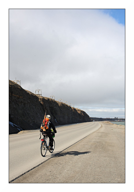 Armé, même à vélo !
